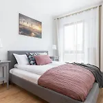 Burakowska 16 - Modern With Balcony Renters Daire