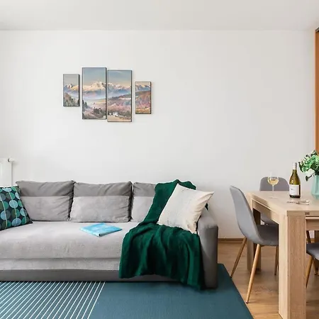 Burakowska 16 - Modern With Balcony Renters 바르샤바